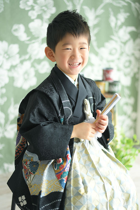 七五三  5歳 男の子 着物 黒 おしゃれ